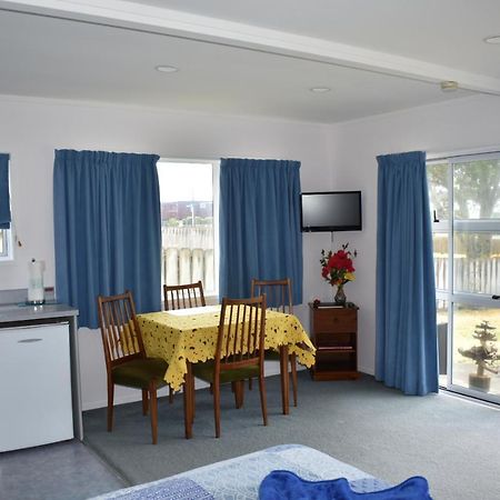 Hibiscus Bed & Breakfast Waihi Buitenkant foto